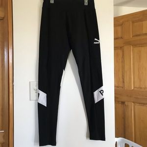 Puma black leggings!